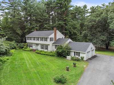 59 Spywood Road Sherborn, MA 01770