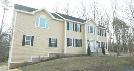77 Woodside Avenue Rutland, MA 01543
