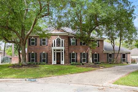 11780 Quail Creek Dr Houston, TX 77070