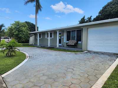 4008 Adams St Hollywood, FL 33021