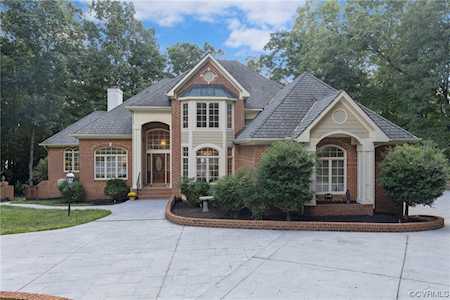 8831 Whistling Swan Rd Chesterfield, VA 23838
