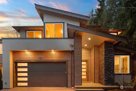 1183 222nd Court SE (Lot-4) Sammamish, WA 98075