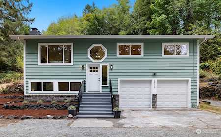 6019 Ray Nash Dr NW Gig Harbor, WA 98335