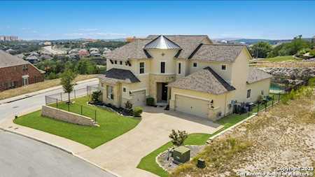 18235 Branson Falls San Antonio, TX 78255