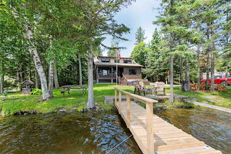 3262 North Main St Pittsburg, NH 03592