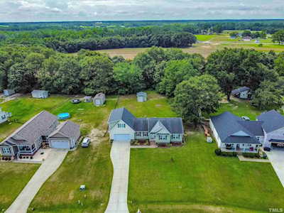 44 Beasley Estates Drive Benson, NC 27504