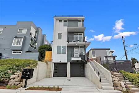 758 N 72nd St #A Seattle, WA 98103