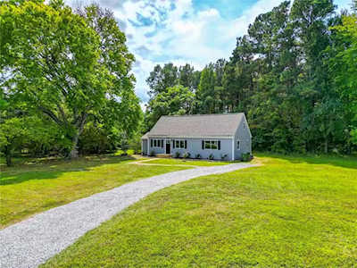 6259 Old Mooretown Rd Williamsburg, VA 23188