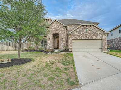 9003 Kerrisdale Ct Tomball, TX 77375