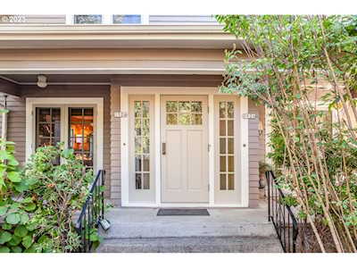1924 SE 12th AVE Portland, OR 97214