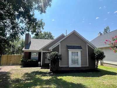 7119 S Maryland Cir Memphis, TN 38133