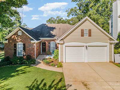 1651 Heather Glen Rd Kannapolis, NC 28081