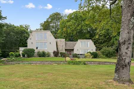 7705 Indian Springs Dr Nashville, TN 37221