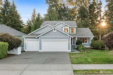 17502 Redhawk Dr Arlington, WA 98223