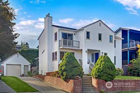 7047 53rd Ave NE Seattle, WA 98115