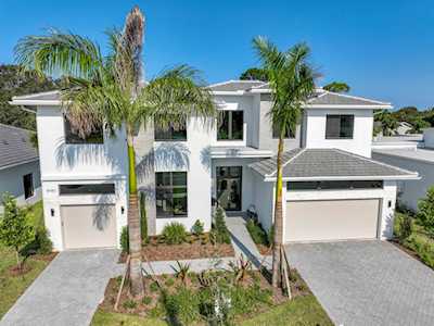 18465 Symphony Court Jupiter, FL 33458
