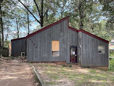 4195 Bishops Bridge Rd Memphis, TN 38118