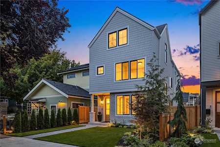 1605 1st Ave W Seattle, WA 98119