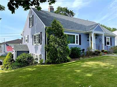 3770 Mendon Rd Cumberland, RI 02864
