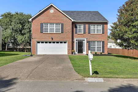1709 Carlyon Ct Spring Hill, TN 37174