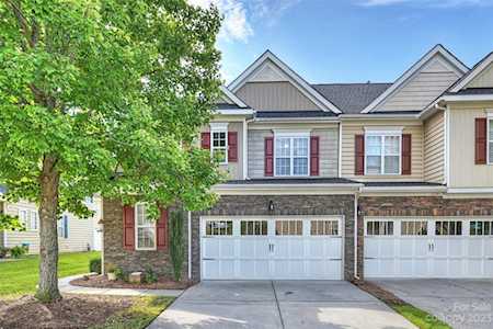 12118 Red Rust Ln Charlotte, NC 28277