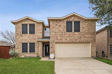 2453 Graystone Drive Little Elm, TX 75068