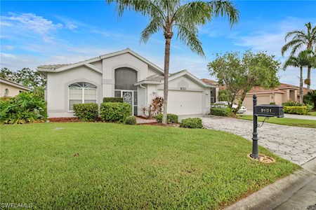 9101 Old Hickory Cir Fort Myers, FL 33912