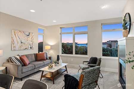 75 Pine St #106 Edmonds, WA 98020