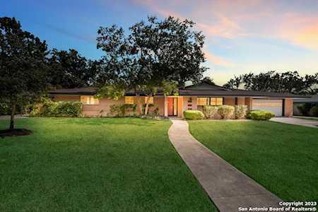 308 Tamworth Dr Castle Hills, TX 78213