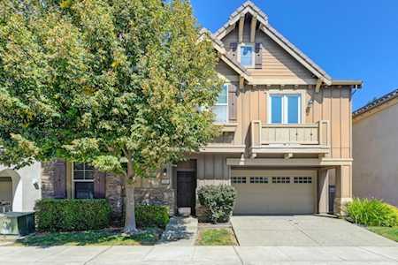 250 Martis Valley Circle Sacramento, CA 95835
