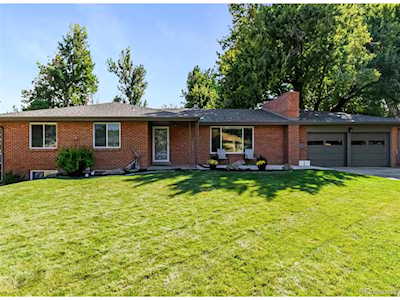 1935 Newcombe Dr Lakewood, CO 80215