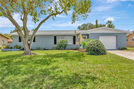 12156 81st Ave Seminole, FL 33772