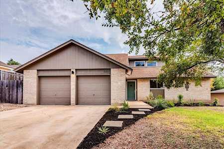 8300 Farmington CT Austin, TX 78736
