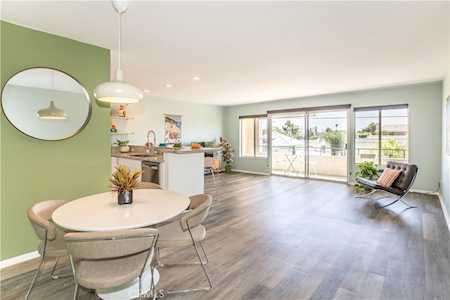 1187 E 3rd St #212 Long Beach, CA 90802
