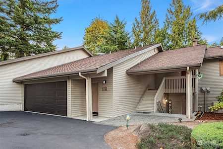 1101 Bellefield Park Ln #1333 Bellevue, WA 98004