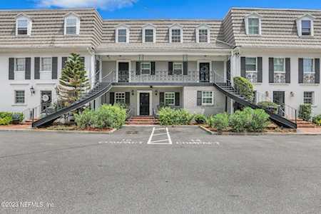 2950 St Johns AVE Jacksonville, FL 32205