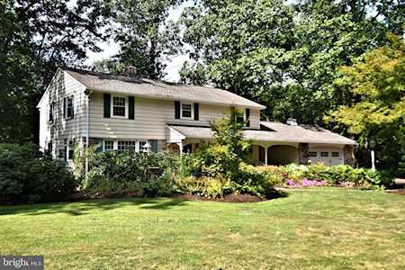 303 Shadynook Rd Harleysville, PA 19438