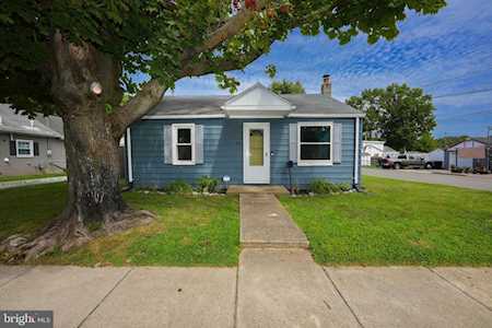 111 E Millbrooke Ave Woodstown, NJ 08098