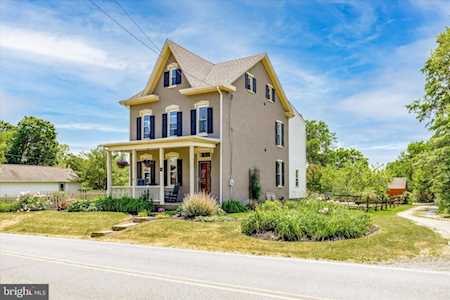 1820 Hoffmansville Rd Frederick, PA 19435