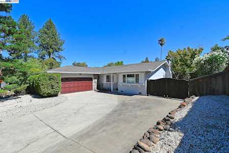 2666 Buena Vista Ave Walnut Creek, CA 94597