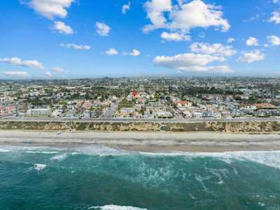 331 Chestnut Ave Carlsbad, CA 92008