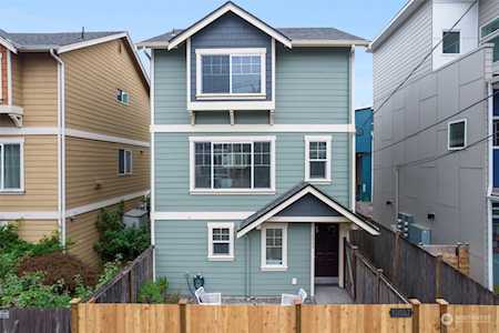 12042 33rd Ave NE Seattle, WA 98125