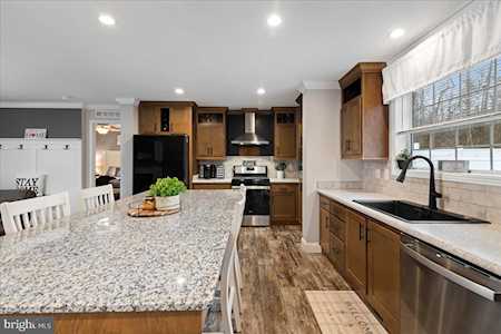 170 Marshall Ln Sellersville, PA 18960