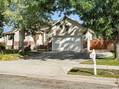 1688 W Ira Way S Syracuse, UT 84075