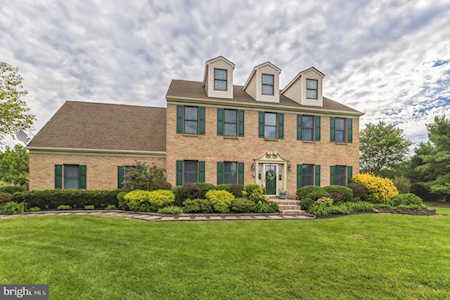 19 Sweet Briar Ct Mullica Hill, NJ 08062