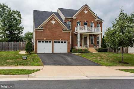 9126 Autumn Glory Ln Bristow, VA 20136