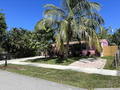917 SW 11th Avenue Delray Beach, FL 33444
