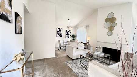 55 Alicante Aisle #62 Irvine, CA 92614