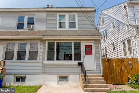 21 Fairview Rd Clifton Heights, PA 19018
