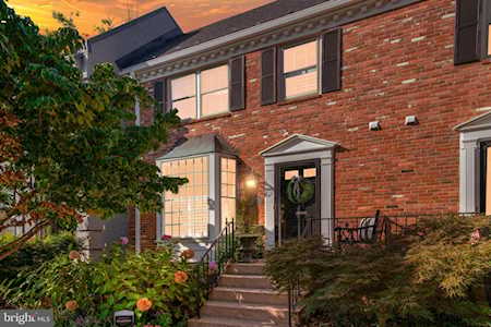 6734 Melrose Dr Mclean, VA 22101